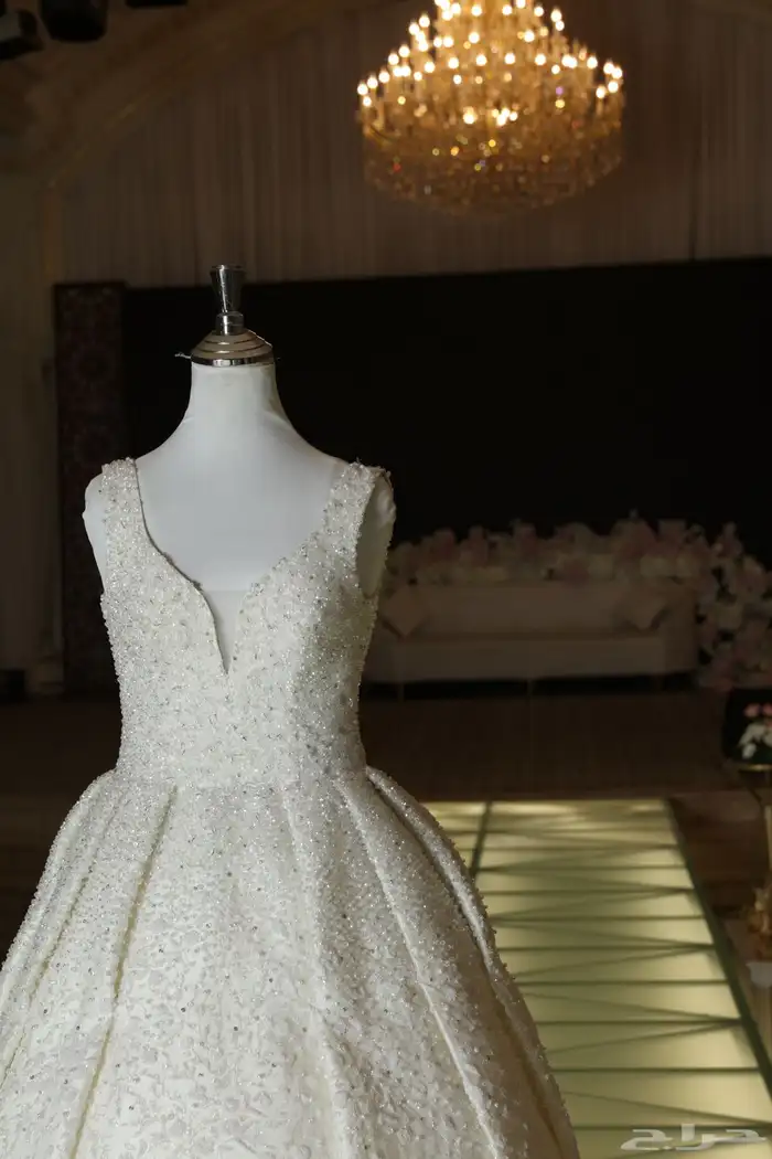 فستان زواج مع طرحه 1