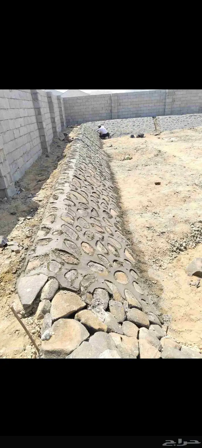 ابو صالح مقاول حجر وردميات وتربه زراعيه وجميع المواد رباريب 2