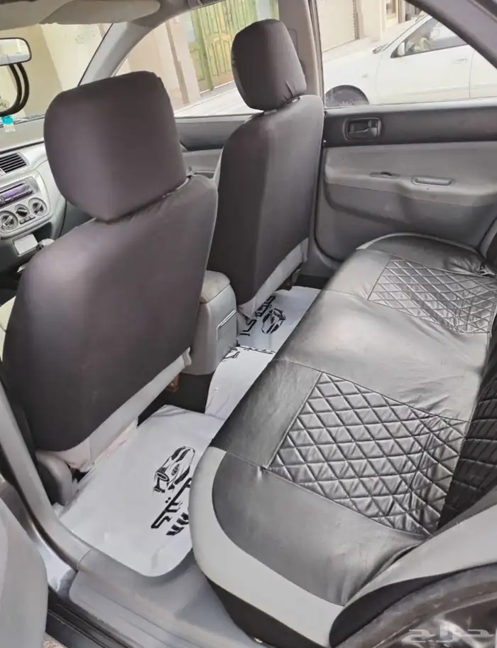 لانسر ميستوبيشي2011 7