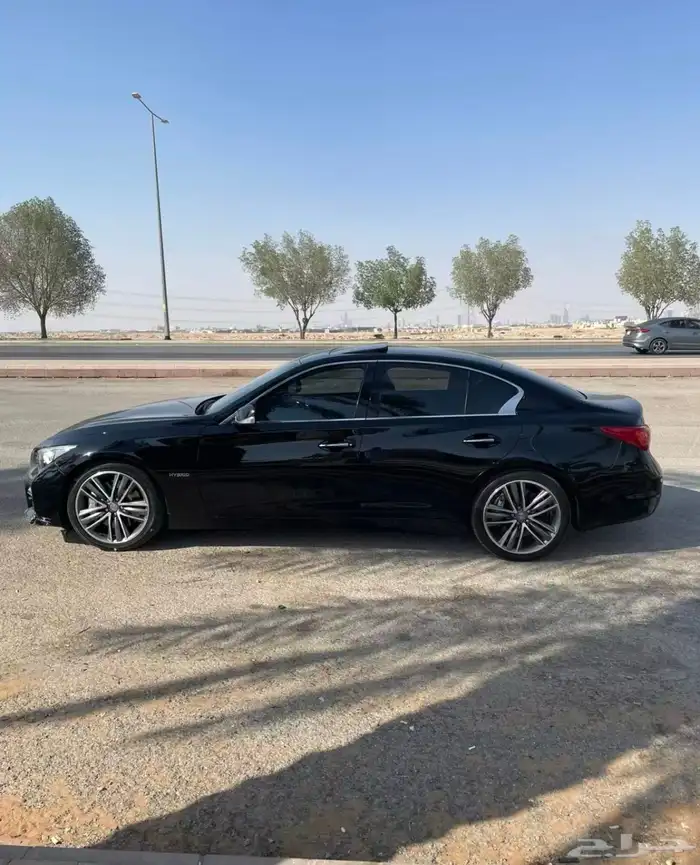 أنفينيتي Q50s 13