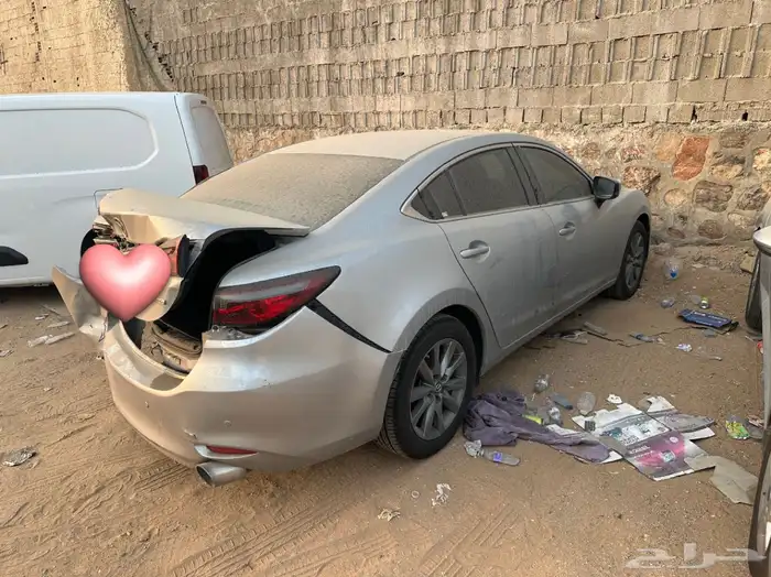 مازدا 6 مصدوم 1