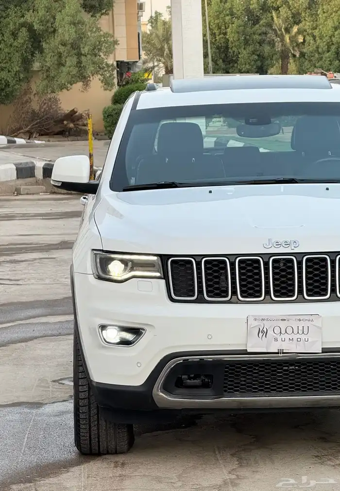 جيب شروكي موديل 2021 لميتد 4