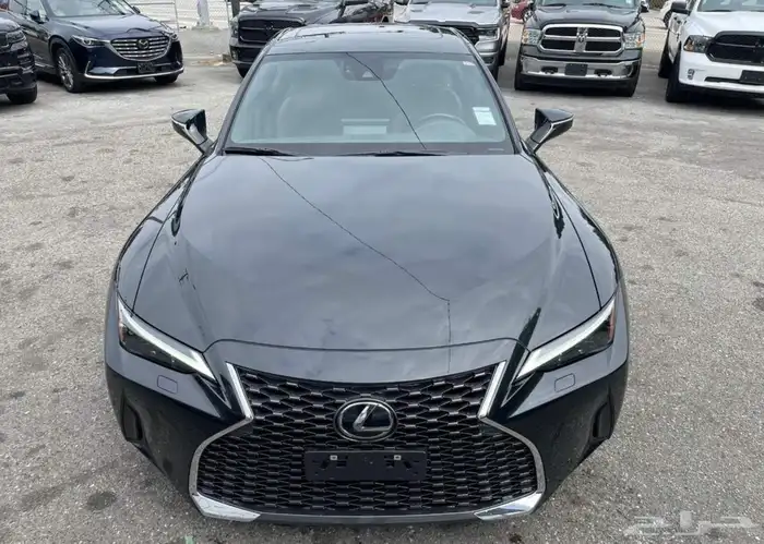 2024 Lexus IS 300 2