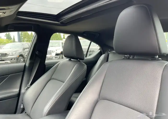 2024 Lexus IS 300 7