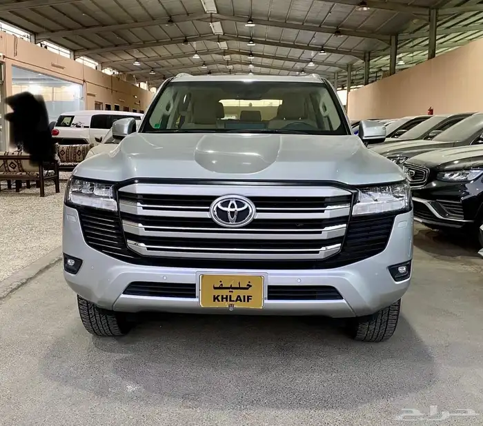 تويوتا لاندكروزر موديل 2023 0