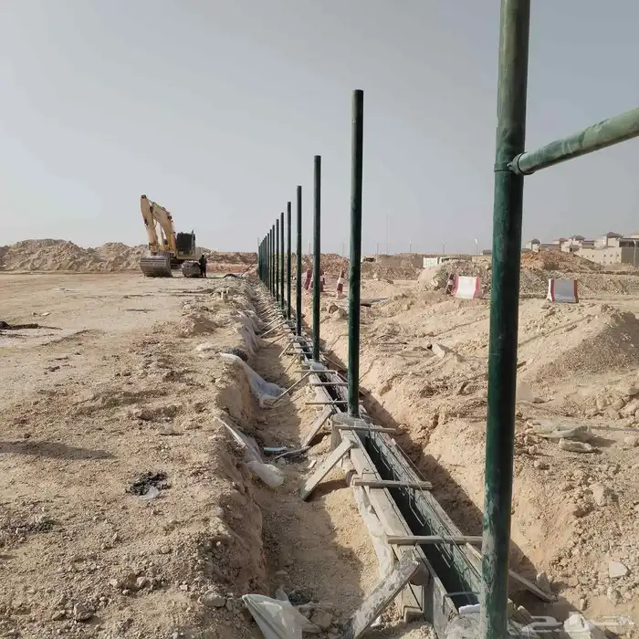 مقاولين جميع الاعمال العامه شبوك مزارع وهناقر ومظلات وسواتر 1