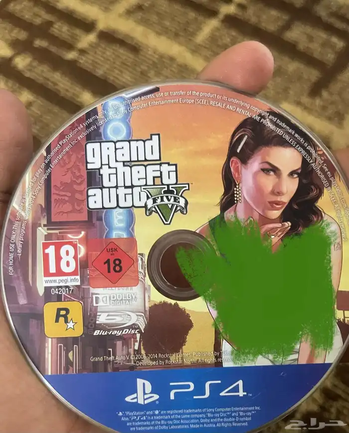 بلايستيشن 4 سليم مع fc25 gta5 1