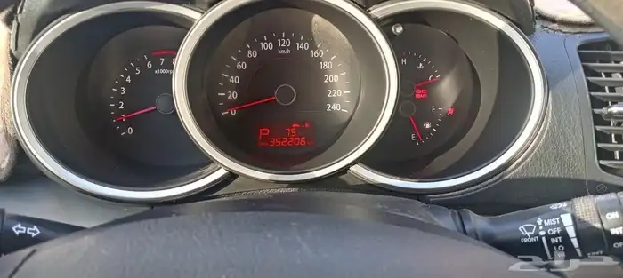 كيا سورنتو 2012 4