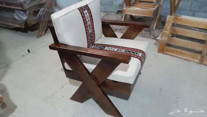 كراسي خارجيه كراسي حديد وخشبية مراكيز احواش استراحات شاليها 13