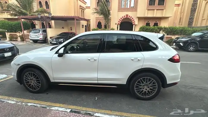 Porsche Cayenne 2012 5