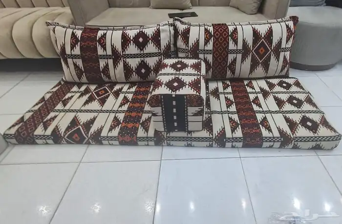 لتفصيل مجالس عربيه مساند ضهر تنجيد جلسات خارجية كنب ستار 4