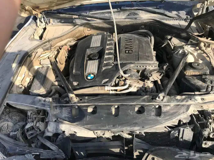 قطع غيار بي إم دبليو 740 تشليح 12