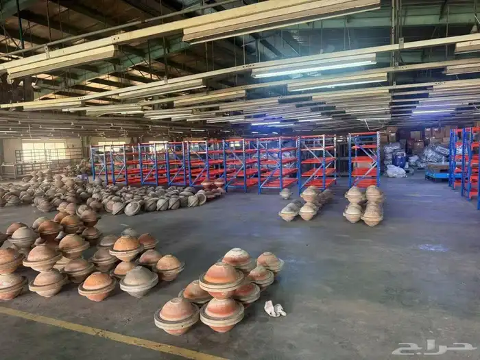 يوجد لدينا رفوف سوبر ماركت رفوف صيدليات 5