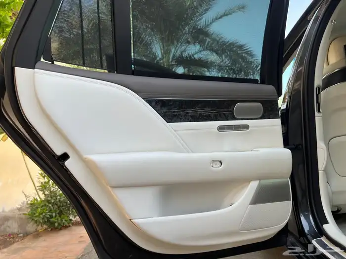 جنسس G90 Royal أعلى فئه 5