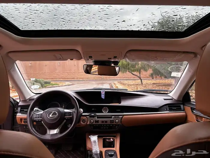 لكزس ES 350 موديل 2016 8