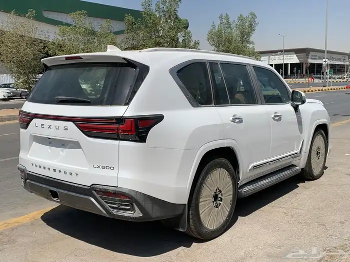 لكزز LX600 بي بي موديل 2025 ( بريمي ) 2