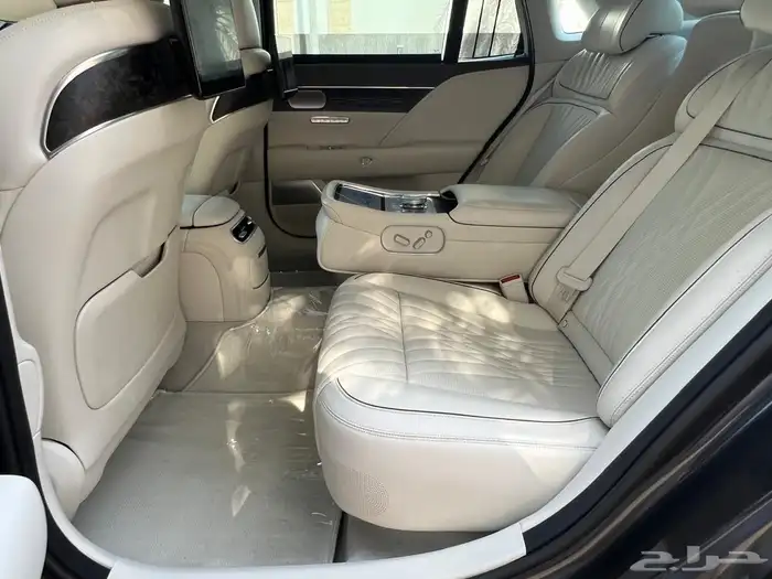 جنسس G90 Royal أعلى فئه 8