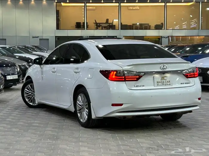 لكزس - ES350 - 2016 ( بحاله ممتازه ) 24