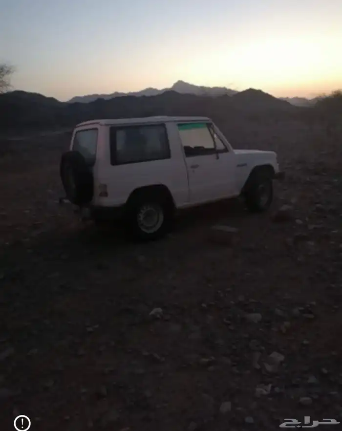 قطع جيب للبيع موديل 91 موستبيشي كل القطع موحوده 1