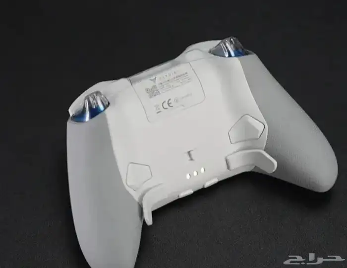 Flydigi   Apex 5 Controller يد احترافيه 2