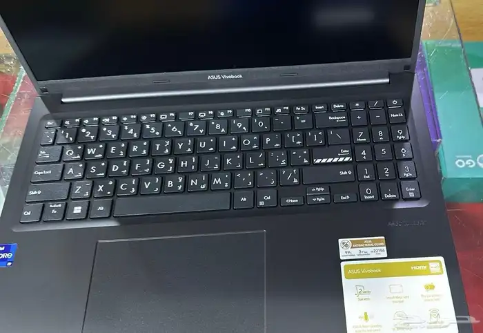 ASUS Vivobook Core I9 2T SSD 1