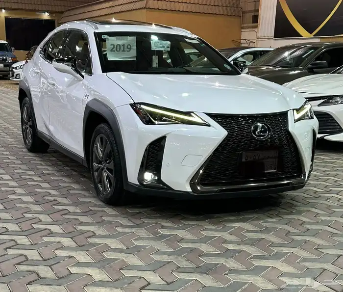 لكزس UX اف اسبورت موديل 2019 2