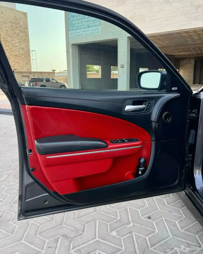 دودج تشارجر R T 2021 19