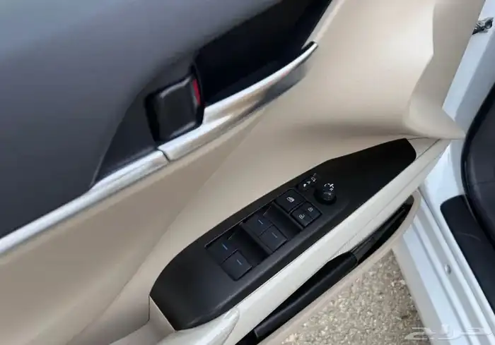 Camry 2023 GLE Hybrid 25