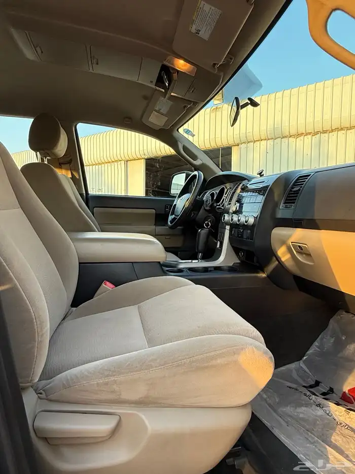 تايوتا سيكويا2013 13