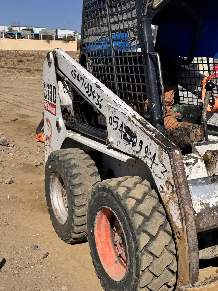 للبيع بوب كات S130 موديل 2008 7