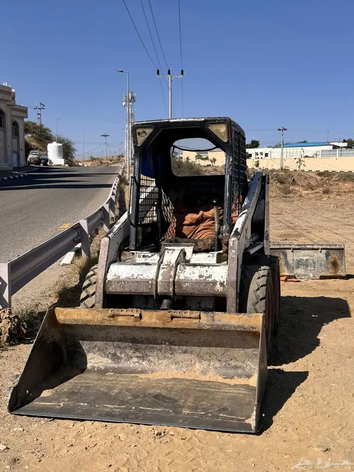للبيع بوب كات S130 موديل 2008 8