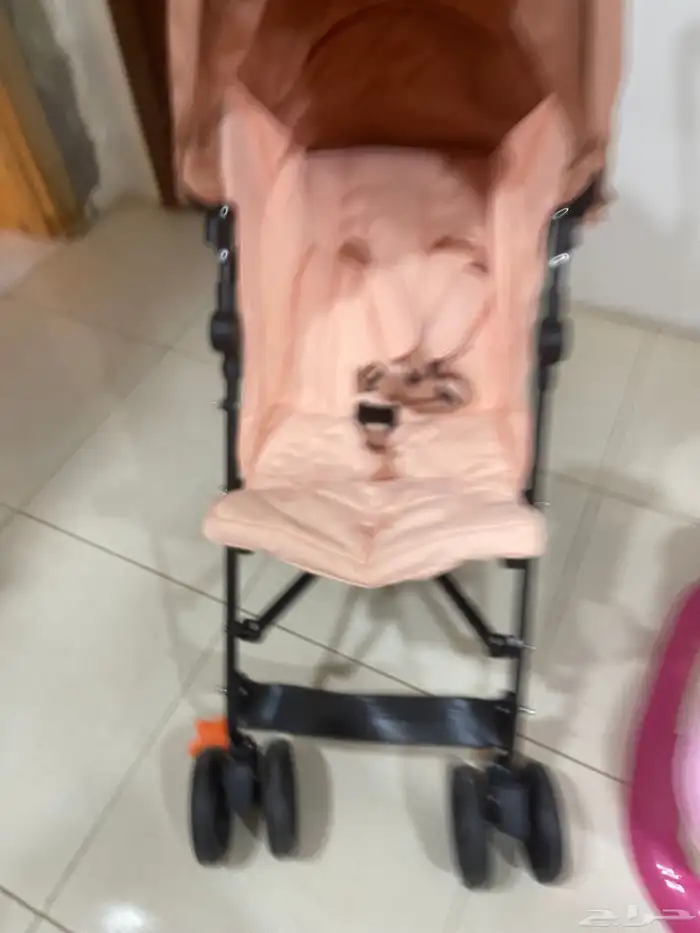 عربية اطفال دف وسرير هزازا وكروزه وسرير خشب مع مطرحه جديده 4