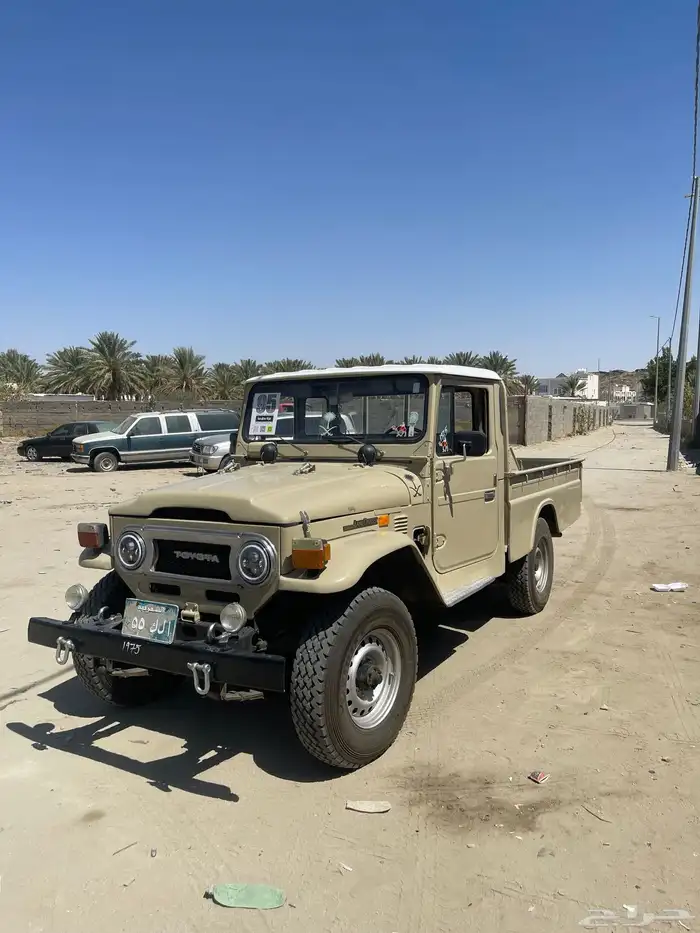 جيب تويوتا 1975 مجدد لوحه مميزه ال ك55 6