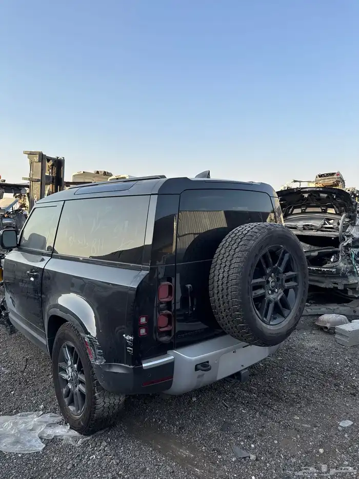 قطع غيار ديفندر 90 0