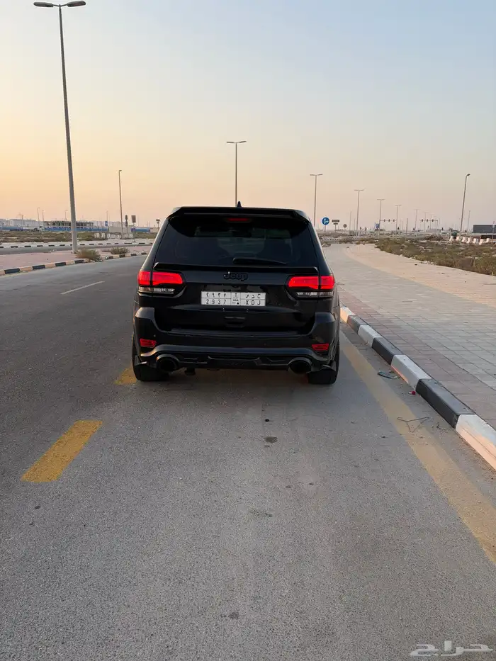قراند شيروكي 2014 V8 مميز محول شكليا SRT 0