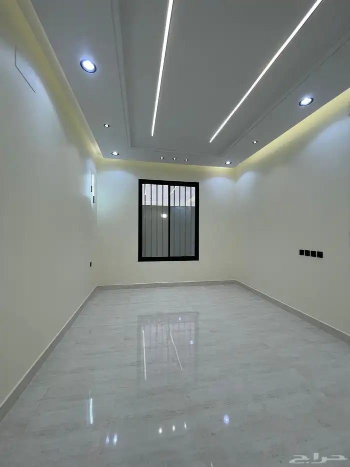 للبيع شقق ارضيه وعلويه بمداخل مستقله من 600 الف ح الراقى 6