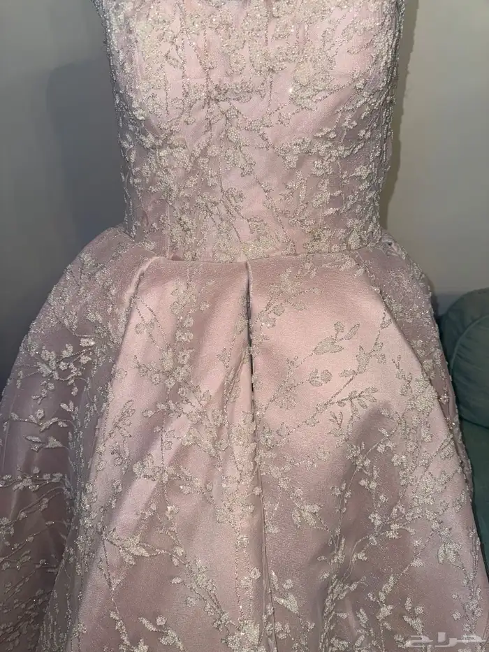 فستان ملكه 1