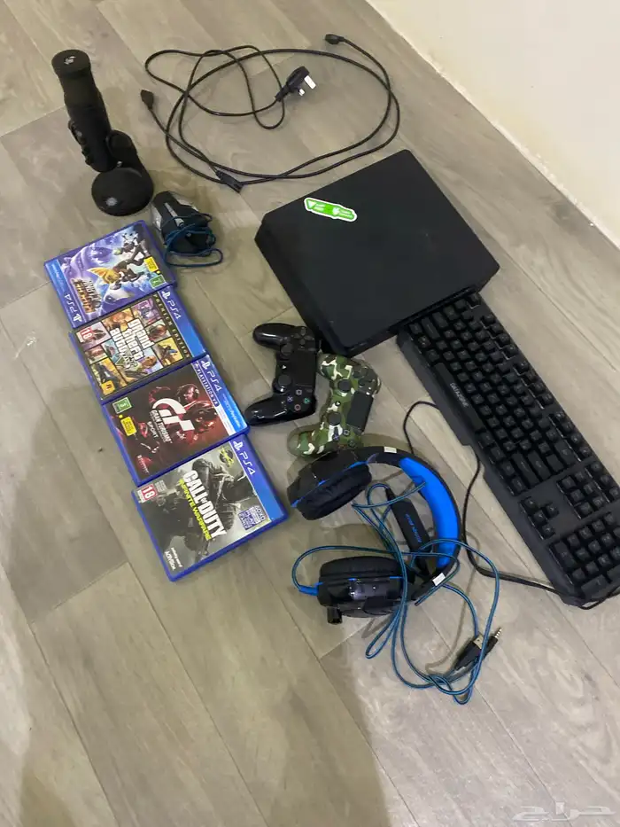 سوني للبيع فيه حساب فورت نادر فيه بنت الزومبي وبنت الطياره 2