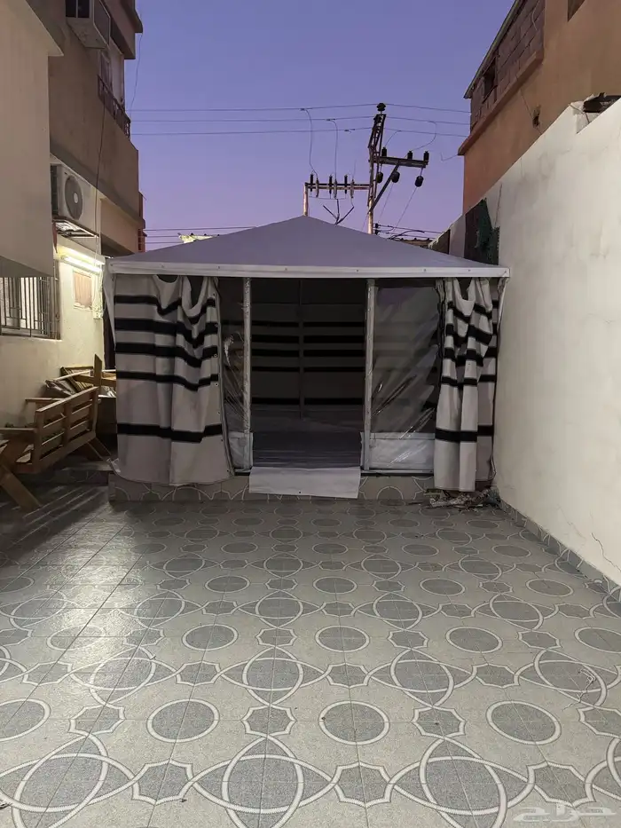 بيت شعر الملكي 6
