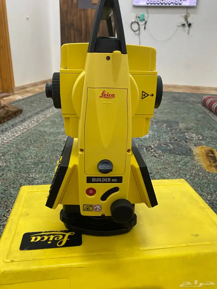 توتل استيشن بلدر 405شاشتين الرئيسية ممتازه والثانويه 3