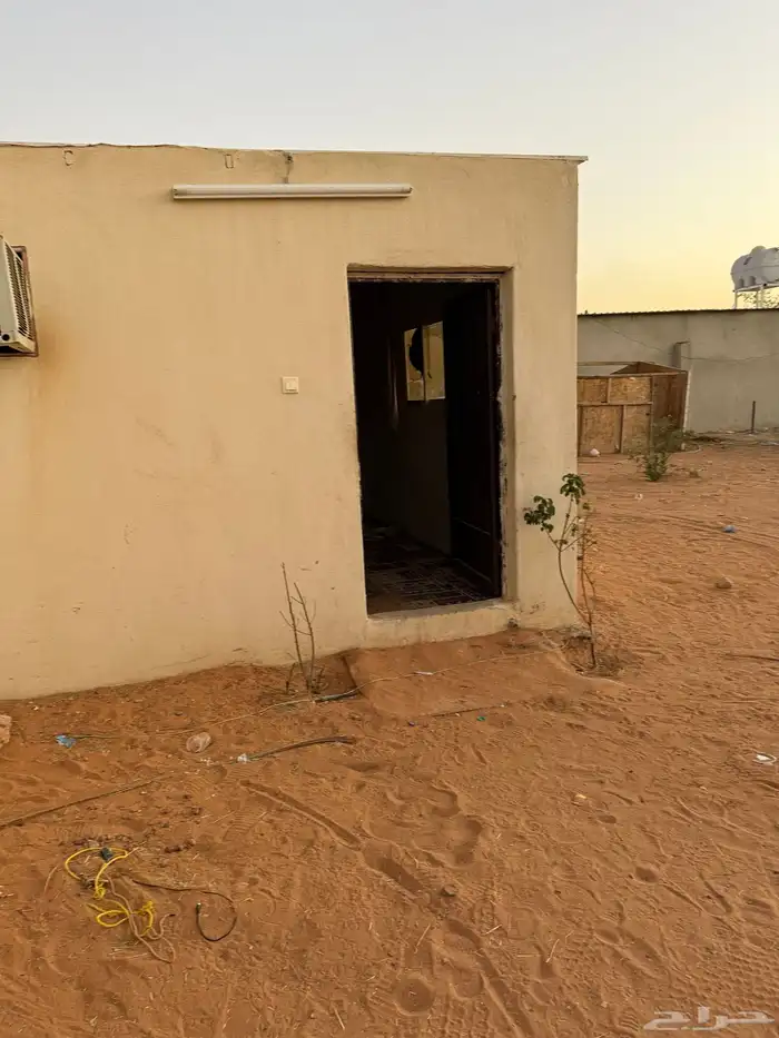 استراحة للإيجار المساحة 22 في 50 0