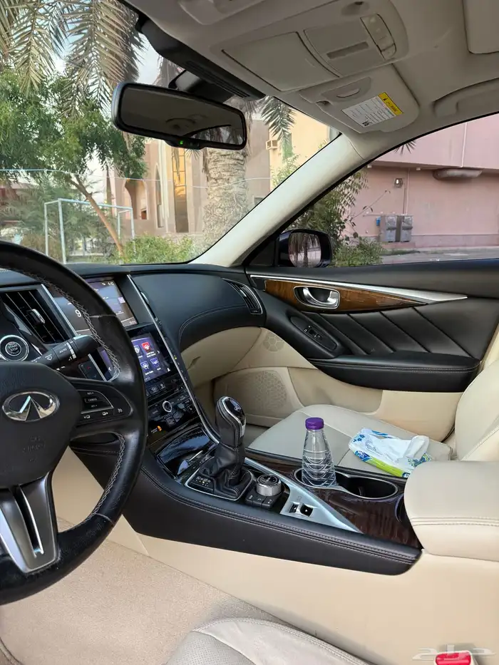 انفنتي q50 موديل 2020 v6توين تيربو الممشى 175 الف 7