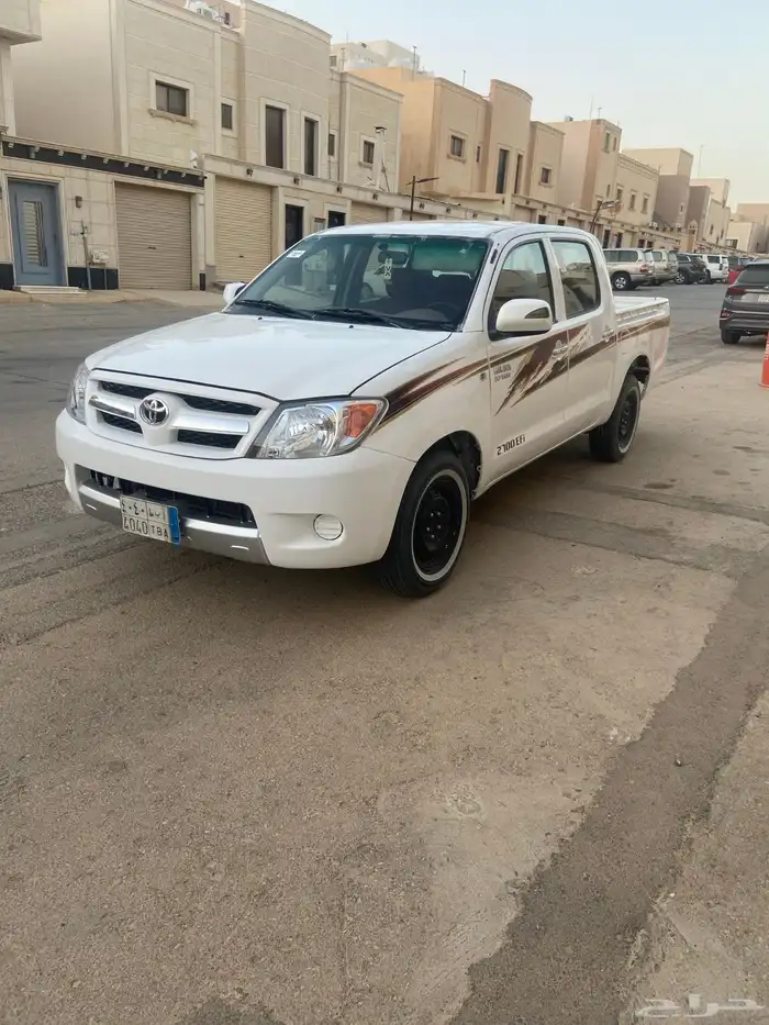 هايلكس GLX2008 فل كامل 0