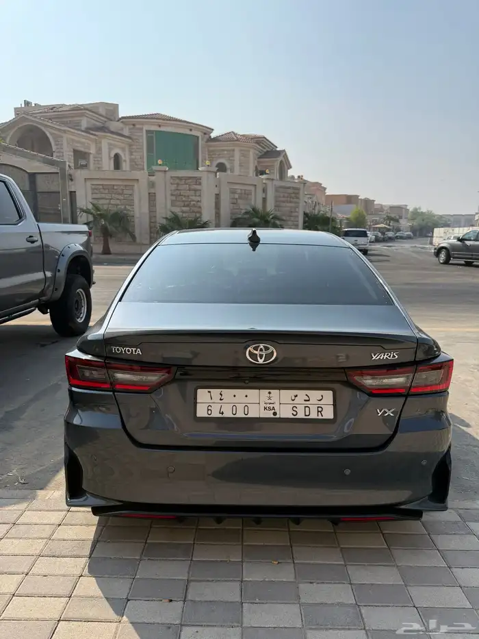 Yaris YX 2023 0