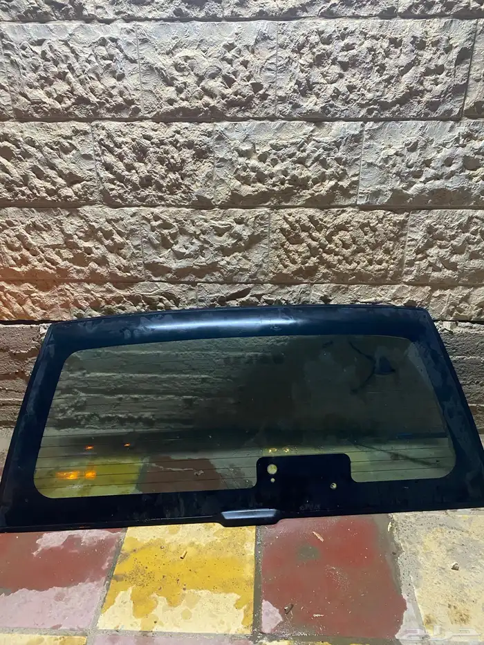 زجاج خلفي سياره 1