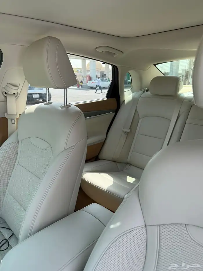 ازيرا 2023 ممشى قليل 13