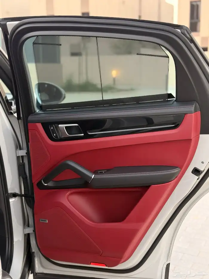 بورش كايين كوبيه بلاتينيوم اديشن platinum Edition Coupe2023 34