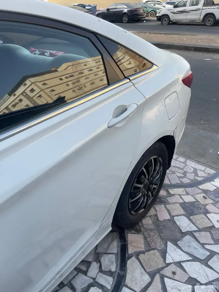 Hyundai sonata 2015 3