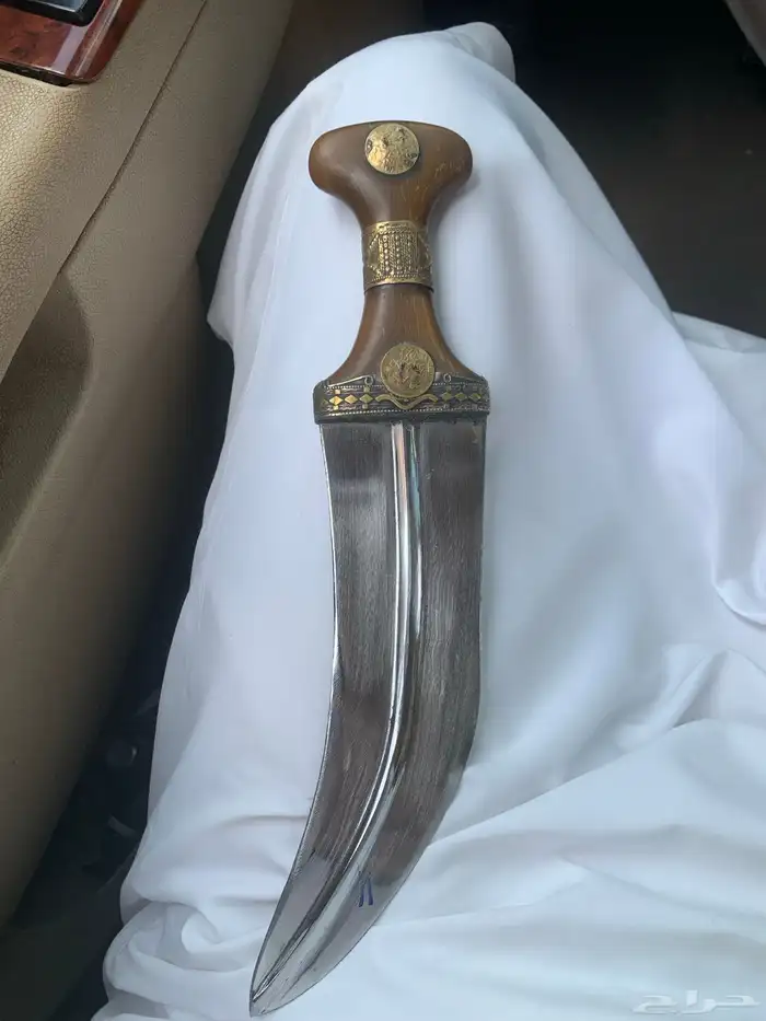 (خنجرين (قرن)  ردادي الماني الحد (700) للصامل 9