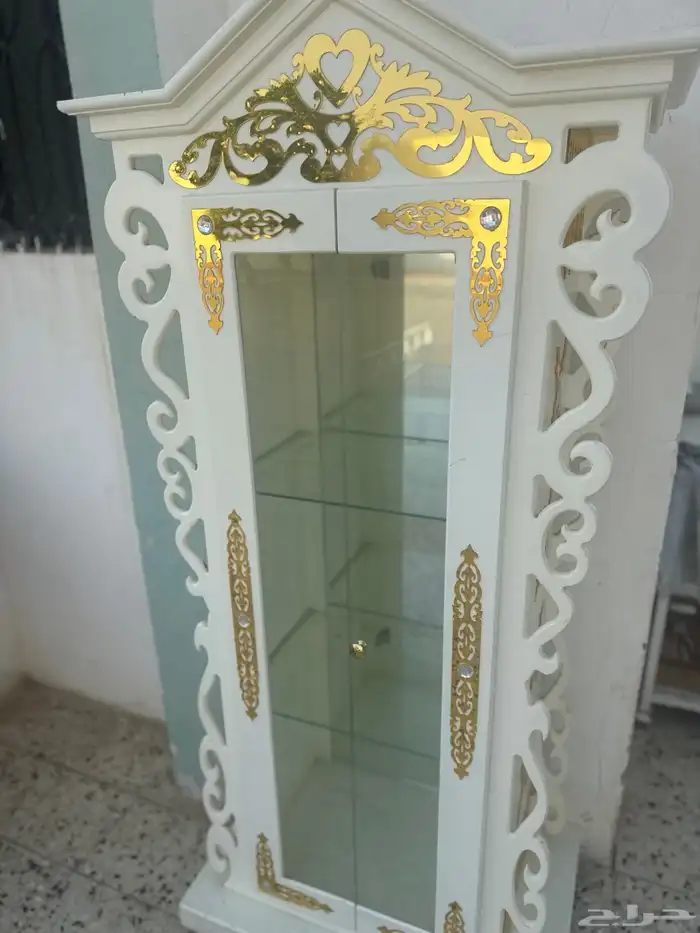 دولاب للبيع 0